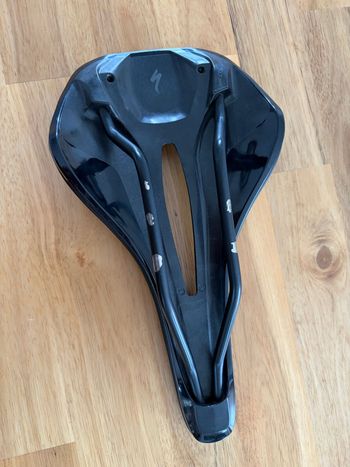selle specialized Phenom 143 mm bike d'occasion — image 2 sur 4