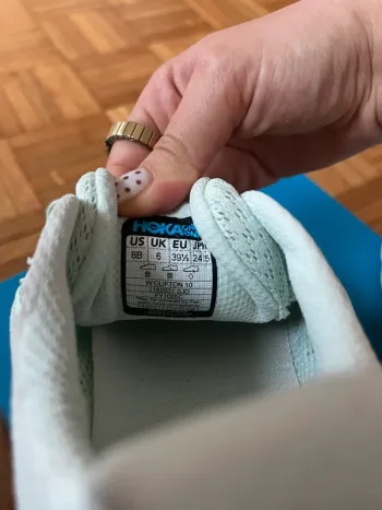 Hoka Clifton 10W bike de segunda mano — imagen 5 de 5
