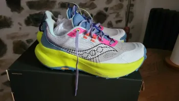 Brugt Saucony Xodus Ultra 4 bike — billede 3 af 11