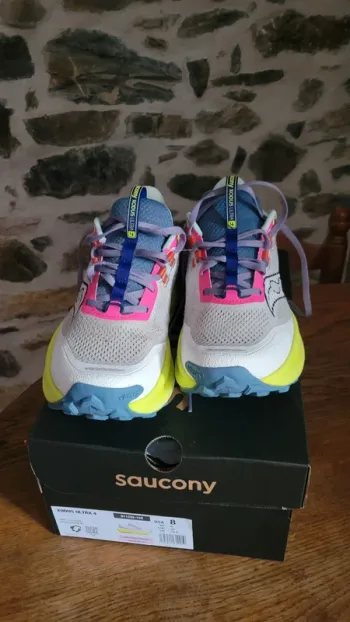 Brugt Saucony Xodus Ultra 4 bike