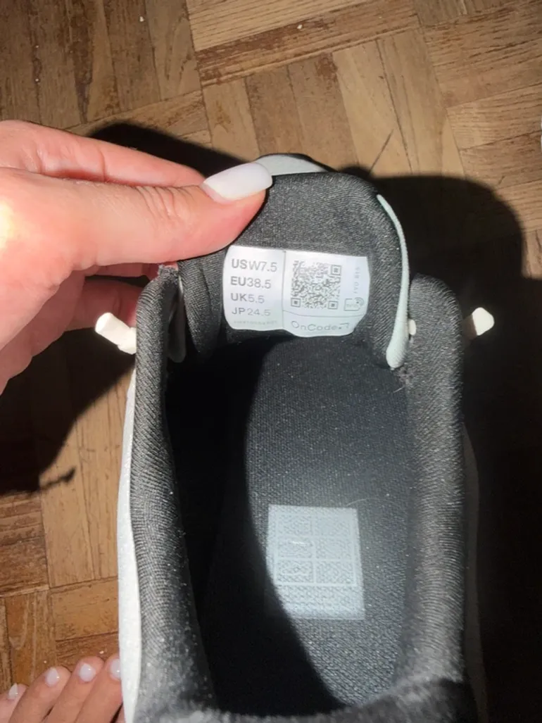 Used On Running On femme authentiques bike — image 4 of 4