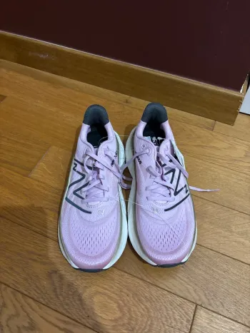 Used New Balance Fresh Foam bike — image 2 of 5