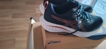 Used Asics Gel Excite bike — image 3 of 7