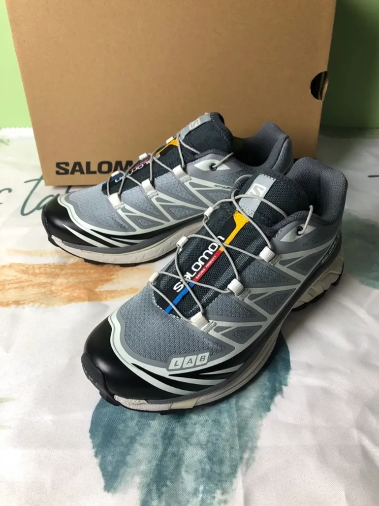 Salomon Hiking Shoes size 37 bike usato — immagine 2 di 7