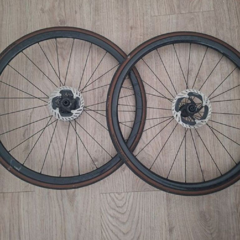 Used max wheel 25P bike — image 1 of 3