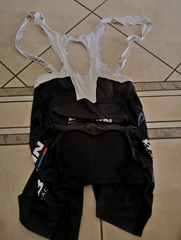 Tweedehands BTWIN pantaloncino ciclismo tg XL bike — afbeelding 3 van 4