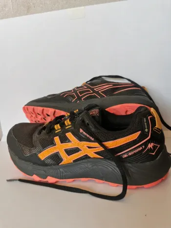 Asics Gel Gore-Tex bike usato — immagine 3 di 7