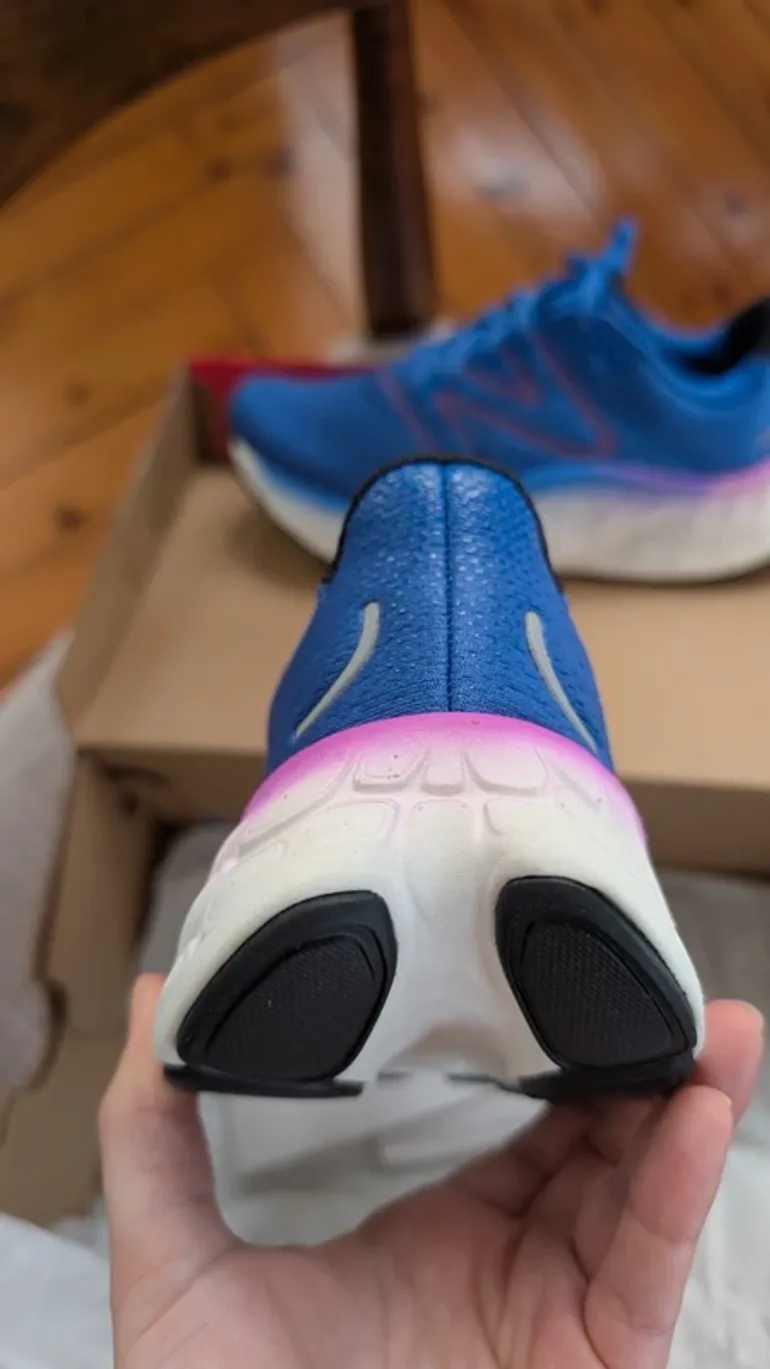 Gebrauchtes New Balance Fresh Foam X More V4 bike — Bild 3 von 7