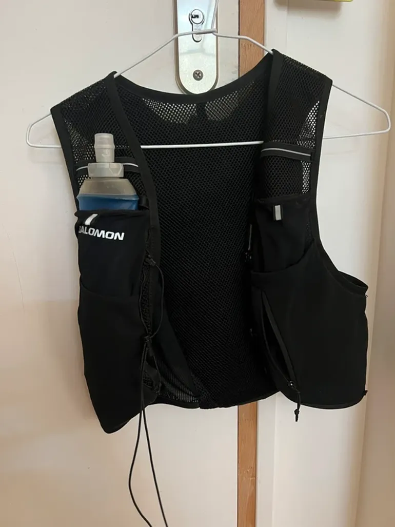 Tweedehands Salomon Adv hydra 8 bike — afbeelding 2 van 5