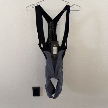 Used Q36.5 Gregarius Pro Bib Shorts Women M// NEW!! 50% OFF!! 2025 bike