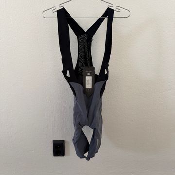 Q36.5 Gregarius Pro Bib Shorts Women M// NEW!! 50% OFF!! 2025 Cycling Clothing usato
