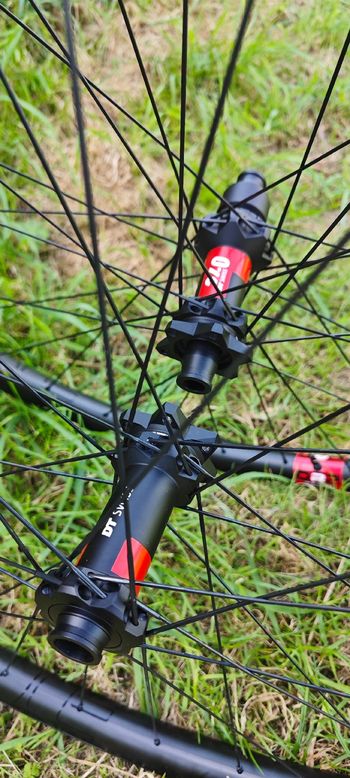 Used Dt Swiss Nextie Omega Supreme 2026 bike — image 6 of 10