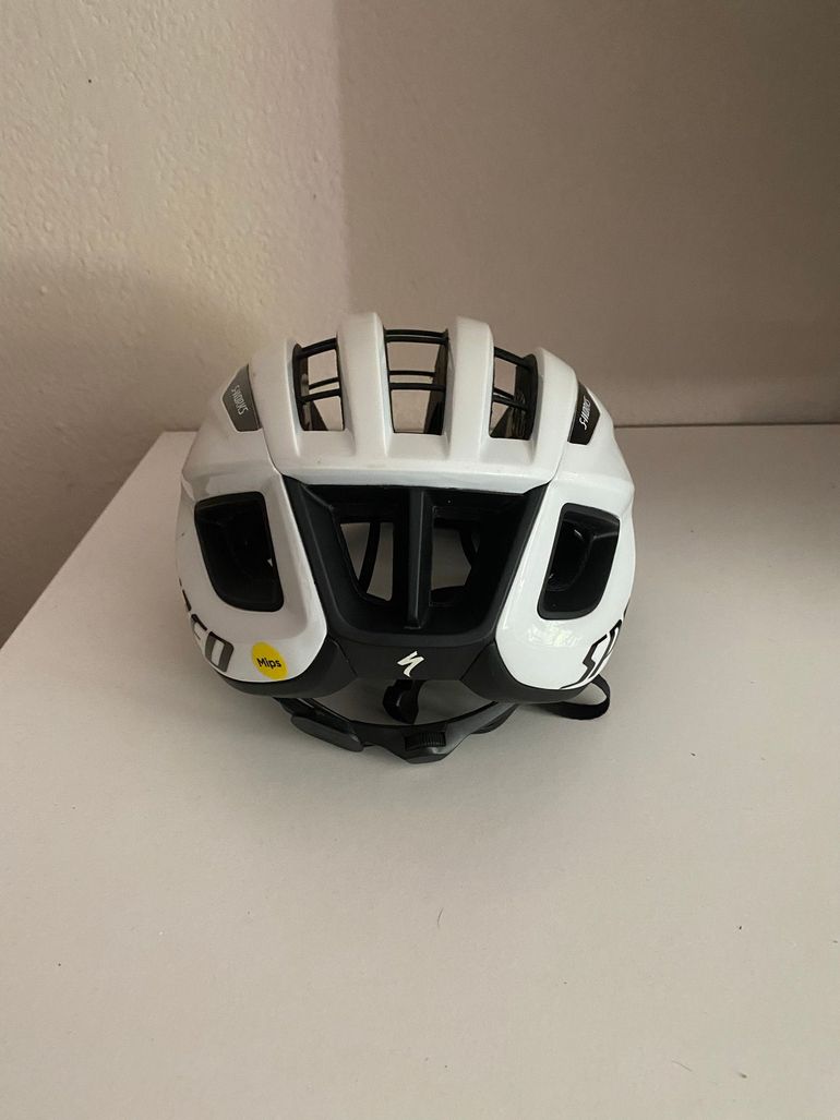 Used Specialized prevail 3 bike — image 3 of 5