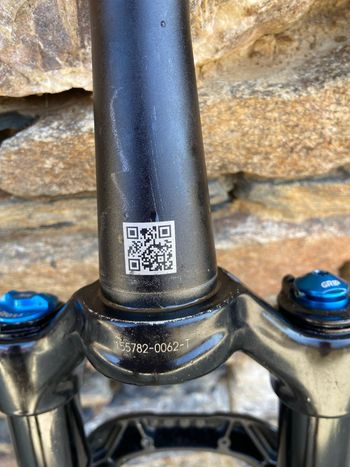 Fox 32 Performance SC Fork bike d'occasion — image 2 sur 2