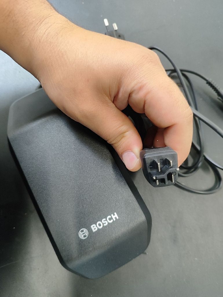 Bosch Smart System 4A Charger bike d'occasion — image 3 sur 4
