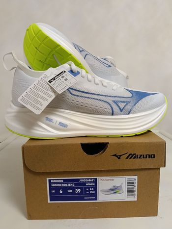Gebrauchtes Mizuno Running Shoes 2025 bike — Bild 2 von 4