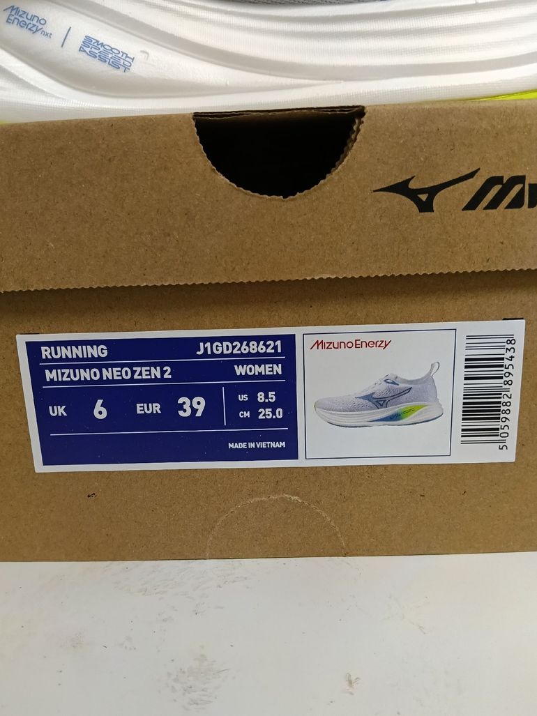 Gebrauchtes Mizuno Running Shoes 2025 bike — Bild 3 von 4