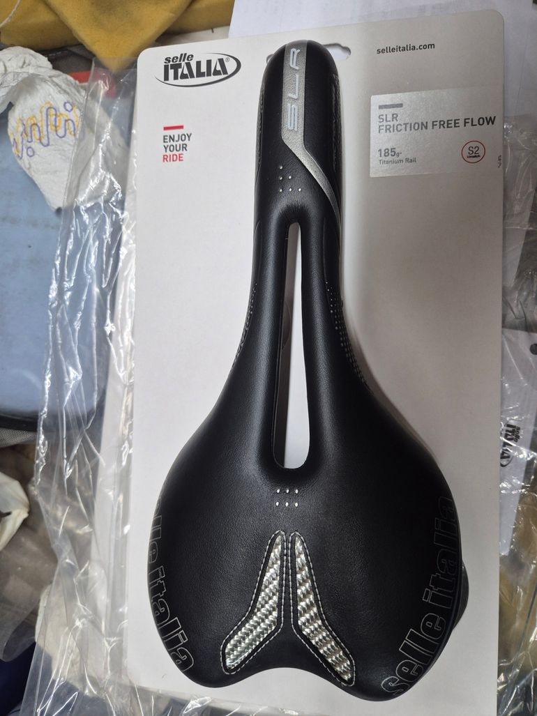 Used Selle Italia SLR Friction Free Flow S2 bike — image 1 of 4