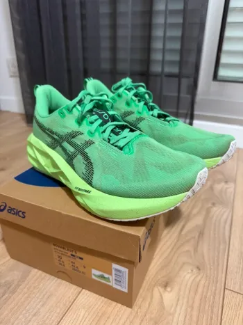 Gebrauchtes Asics Novablast 5 bike