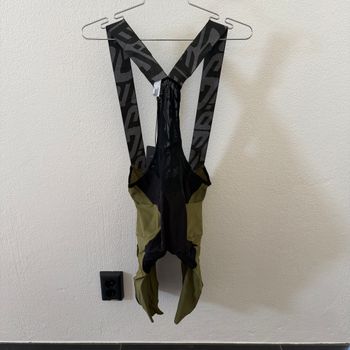 Used Q36.5 Adventure Cargo Bib Shorts// NEW!! 50% OFF!! 2025 bike — image 2 of 2