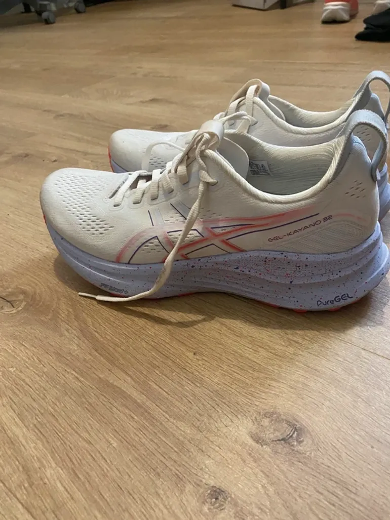 Tweedehands Asics Kayano 32 Tokyo bike — afbeelding 5 van 7