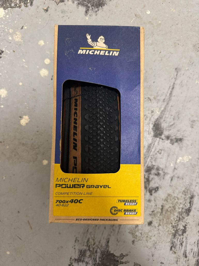 Used Michelin Power Gravel 40 mm 2025 bike — image 1 of 2