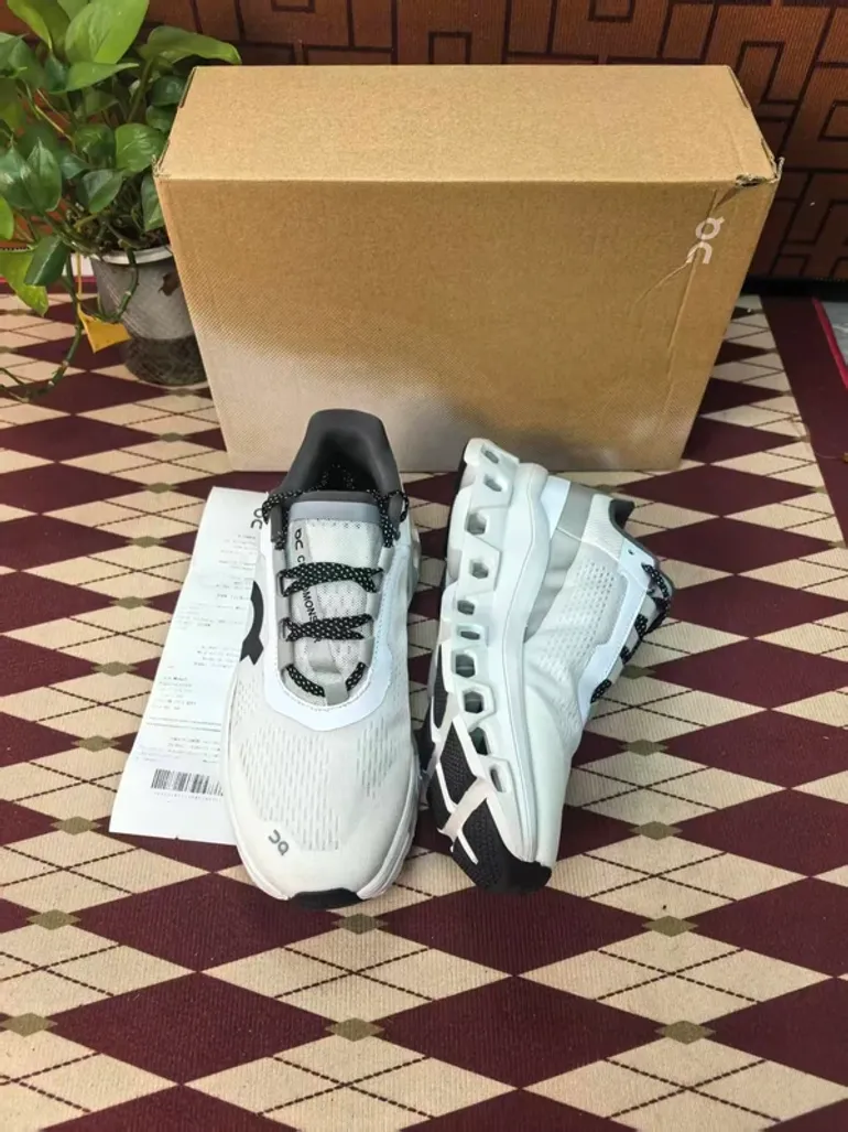Použité On Running Shoes bike — obrázek 7 z 8