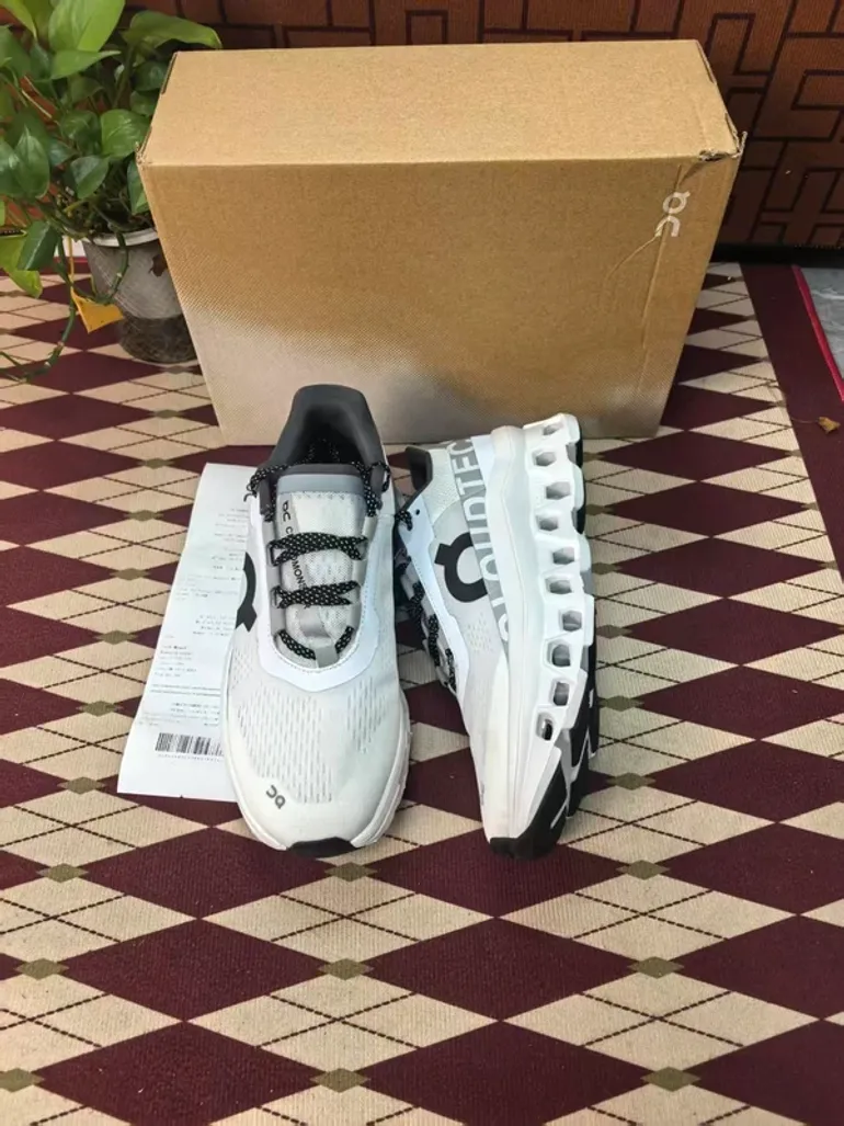 Použité On Running Shoes bike — obrázek 8 z 8