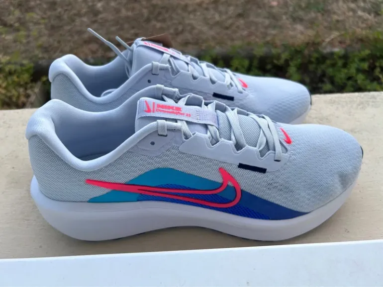 Nike Downshifter 13 bike usato — immagine 3 di 4
