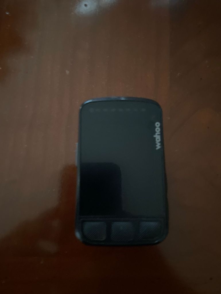 Used Wahoo ELEMNT BOLT v2 GPS Cycling Computer 2025 bike — image 1 of 2