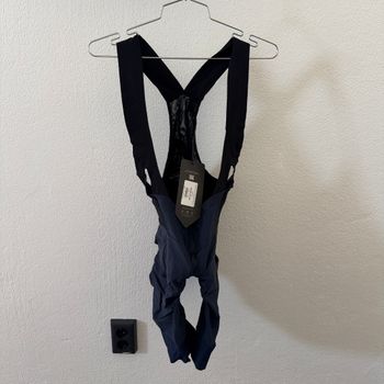 Used Q36.5 Adventure Cargo Bib Shorts Women M// NEW!! 50% OFF!! 2026 bike