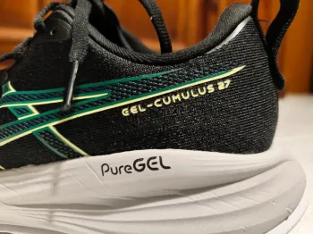 Gebrauchtes Asics Gel-Cumulus 27 2025 bike — Bild 4 von 15
