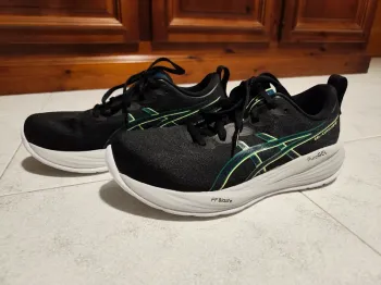 Gebrauchtes Asics Gel-Cumulus 27 2025 bike — Bild 2 von 15