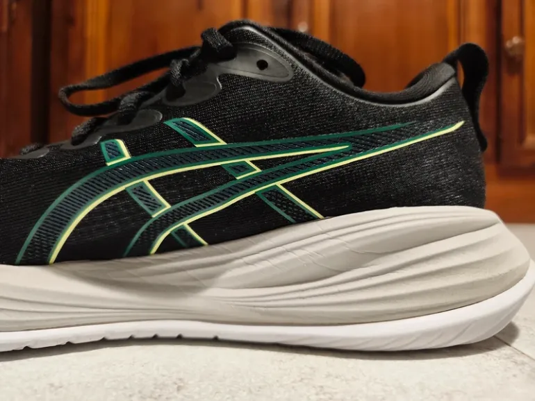 Gebrauchtes Asics Gel-Cumulus 27 2025 bike — Bild 7 von 15