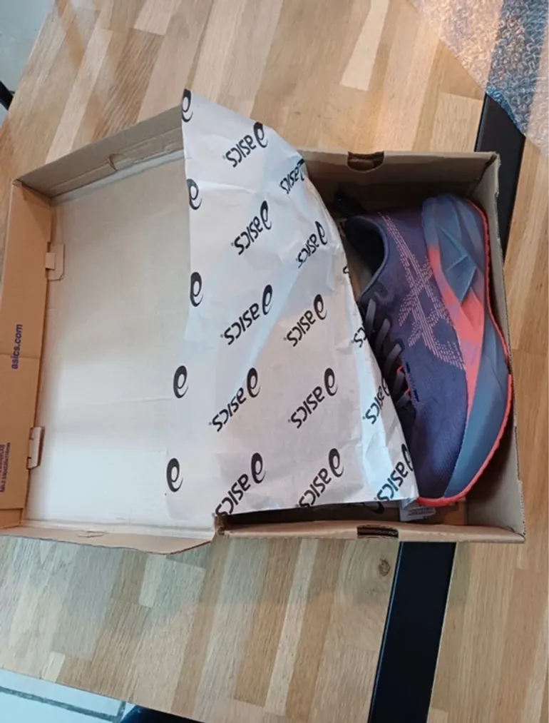 Asics Novablast 5 bike de segunda mano — imagen 6 de 6