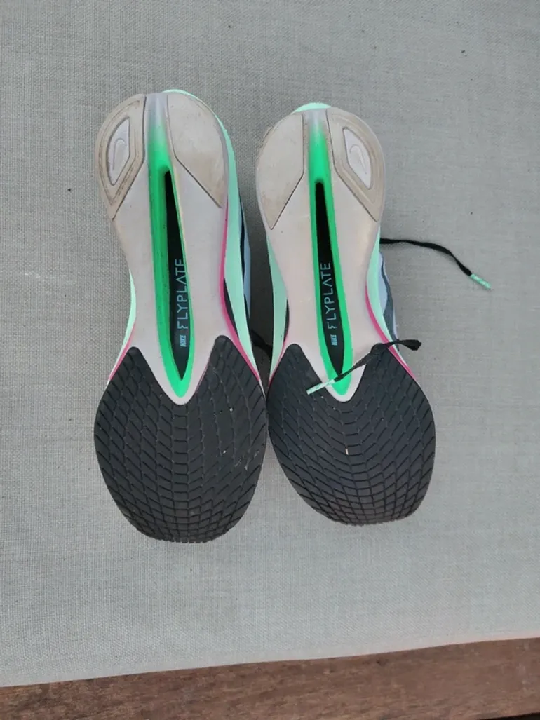Nike Vaporfly 04 bike de segunda mano — imagen 4 de 5
