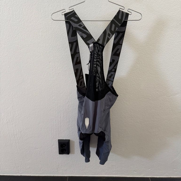 Used Q36.5 Gregarius Pro Bib Short L// NEW!! 50% OFF!! 2025 bike — image 2 of 2