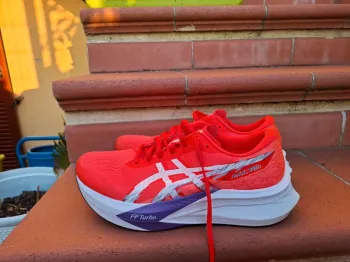 Asics Magic Speed 4 bike usato
