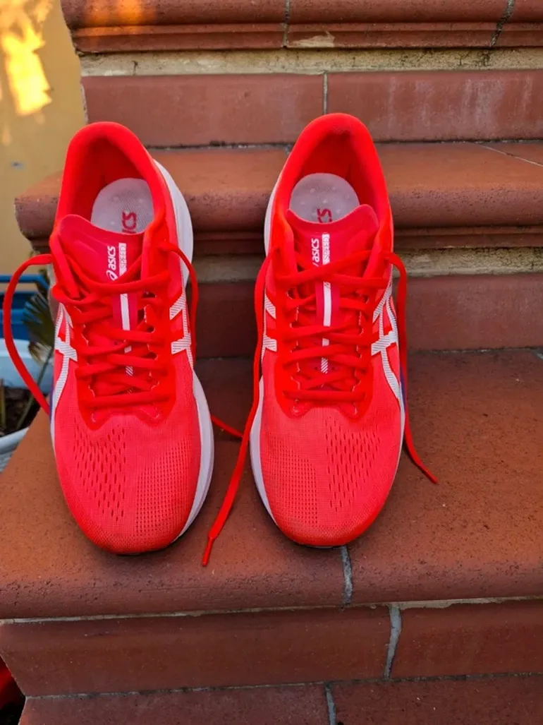 Tweedehands Asics Magic Speed 4 bike — afbeelding 3 van 3