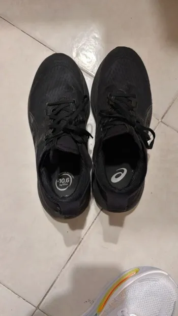 Gebrauchtes Asics GEL-Nimbus 27 bike