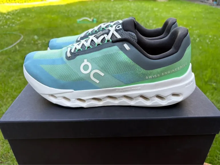 On Running Cloud bike usato — immagine 2 di 9