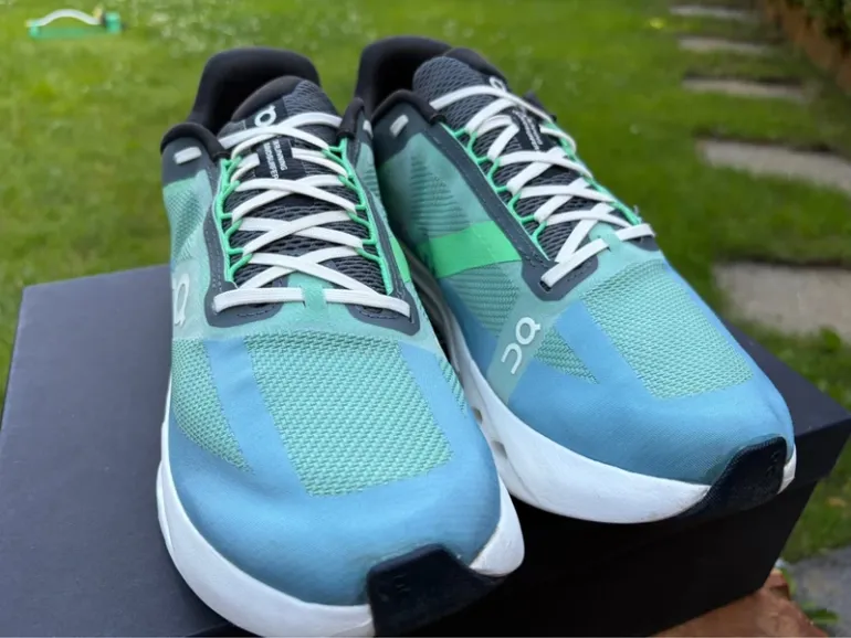 On Running Cloud bike usato — immagine 6 di 9