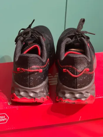Used New Balance MTGAROLB bike — image 5 of 6