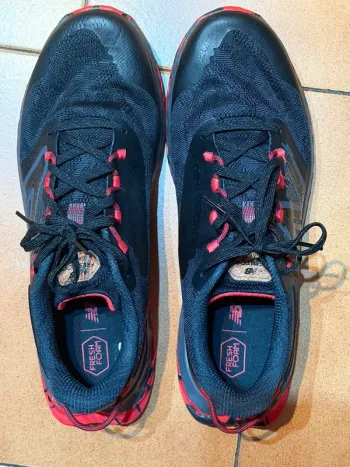 Used New Balance MTGAROLB bike — image 4 of 6