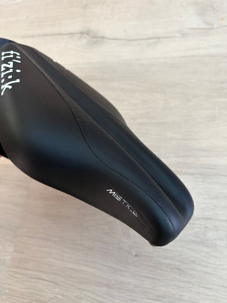Used Fizik Mistica Tri/TT Seat bike — image 4 of 9