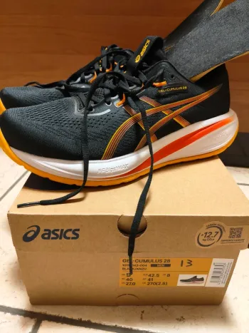 Gebrauchtes Asics Gel-Cumulus 28 bike