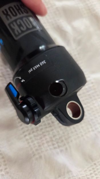 Used RockShox Deluxe Select+ bike — image 7 of 8