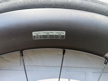Used Roval Rapide CLII bike — image 8 of 10