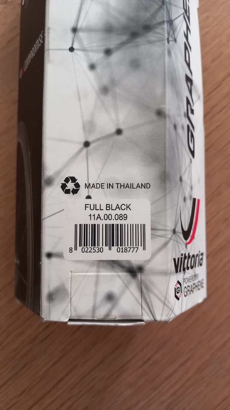Used Vittoria corsa Graphene 2.0 23c 2026 bike — image 2 of 5