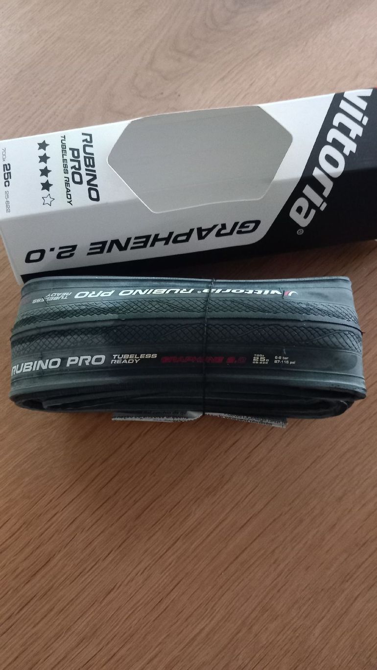 Used Vittoria Rubino Pro G2.0 25c tubeless ready 2026 bike — image 3 of 4